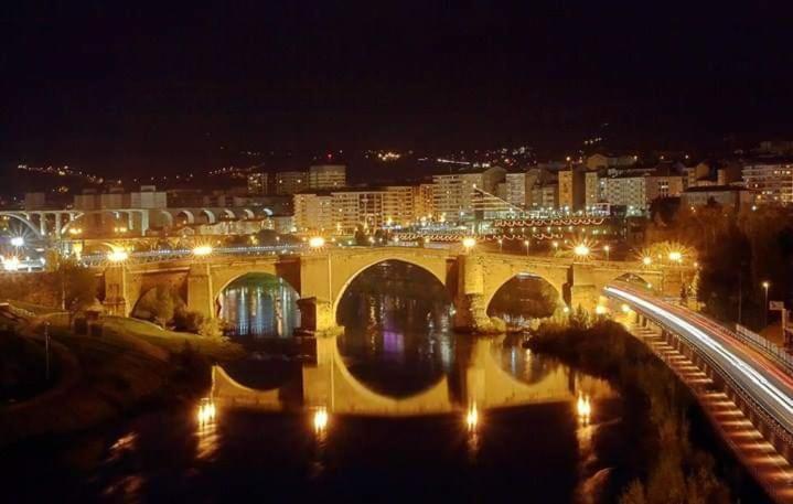 Castelodobispo - Ourense Sobrado del Obispo Εξωτερικό φωτογραφία